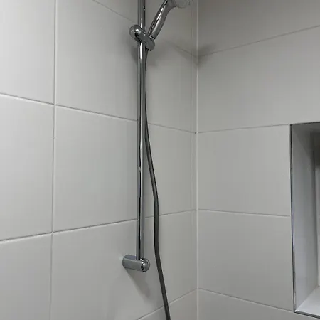 On The Rhine, Apartament *