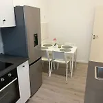 On The Rhine, Apartmán *